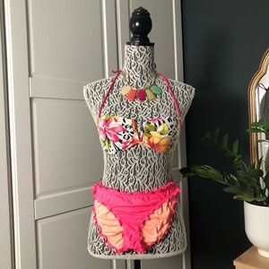 Abercrombie & Finch bikini top and Victoria Secret ruffle bikini bottom sz S